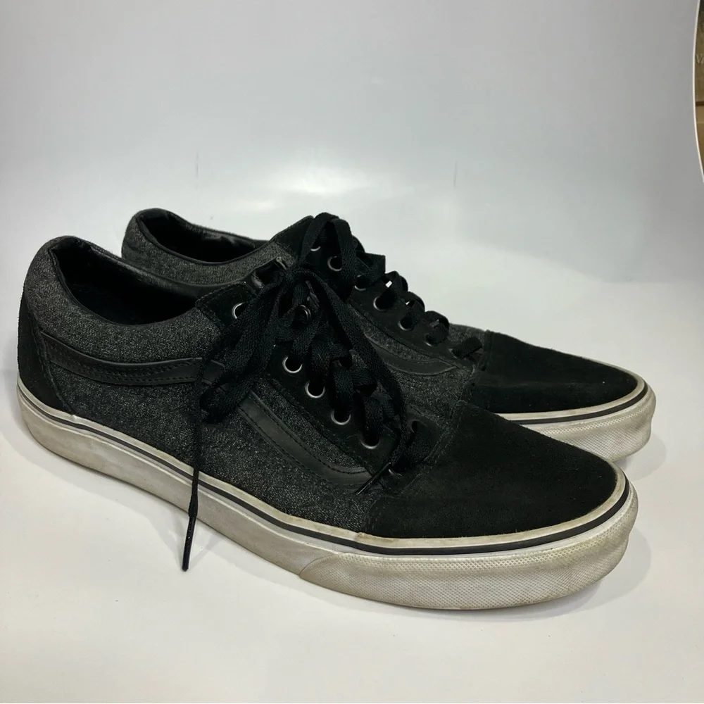 Vans black gray old skool sneakers men's size 11‎